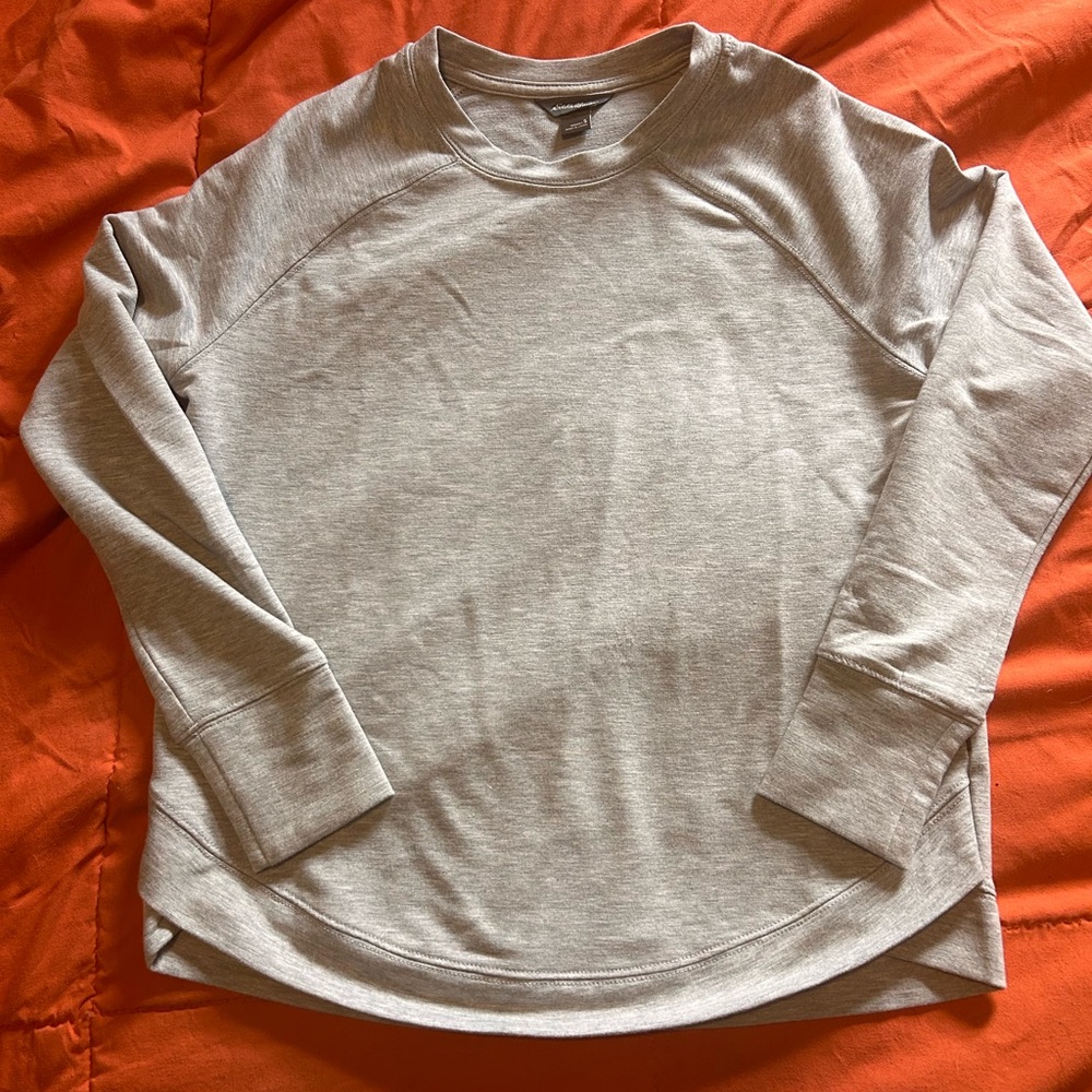 Women’s long sleeve
